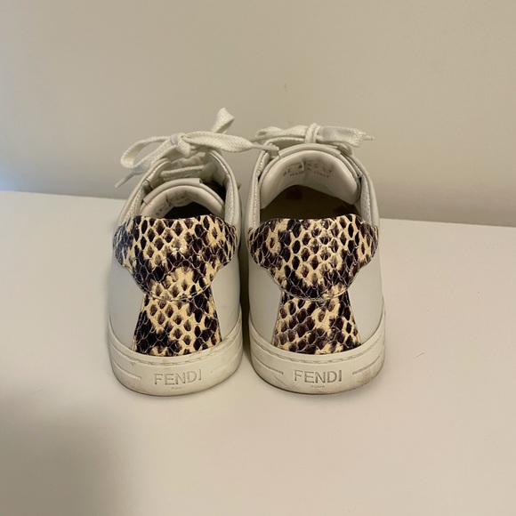 Fendi women’s white monster sneaker in size 37 - Picture 9 of 12